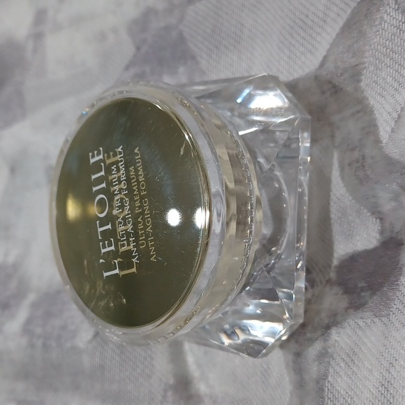 L' ETOILE Anti Wrinkle Face/Eye Cream Premium Anti-aging Complex New in Box - Picture 3 of 6